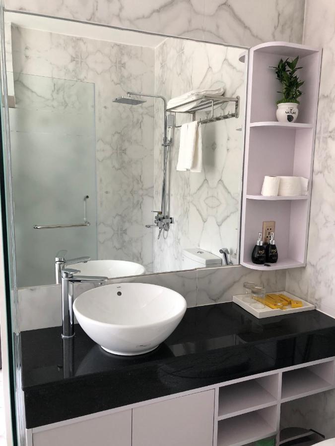 Anh Nguyet Da Nang Hotel Екстериор снимка