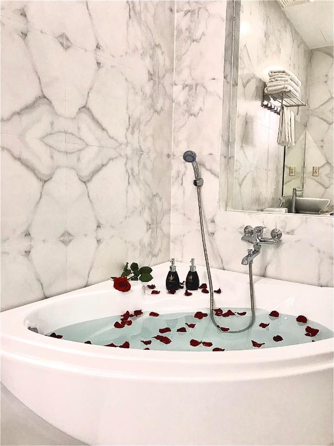 Anh Nguyet Da Nang Hotel Екстериор снимка